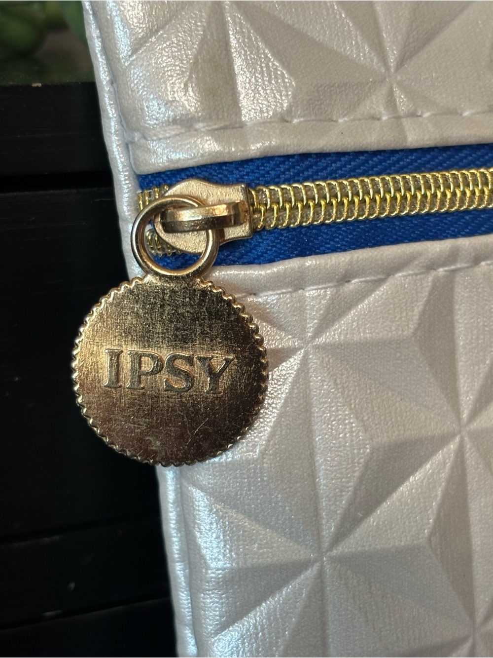 Ipsy Makeup Bag & Beauty Bundle - Picture 5 of 10